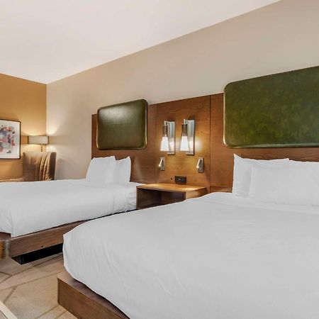 Best Western Plus Riata Brownwood Exterior photo